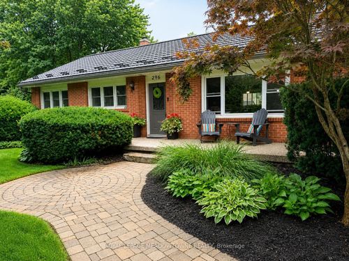 296 Progreston Rd, Carlisle, ON, L0R1H1 | Card Image