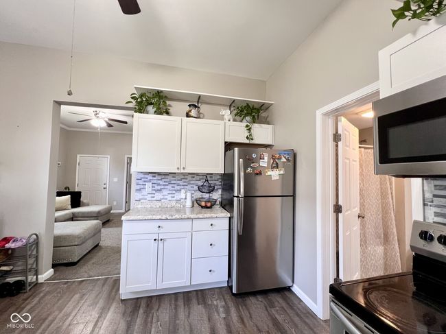2022 Indiana Ave, House other with 2 bedrooms, 2 bathrooms and null parking in Columbus IN | Image 5