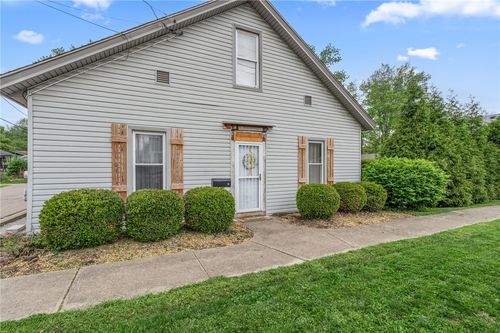 24 N Limestone St, Jamestown, OH, 45335-1579 | Card Image