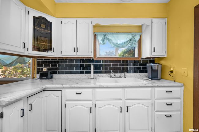 2707 56 Th Ave W, House other with 3 bedrooms, 1 bathrooms and null parking in Milan IL | Image 23