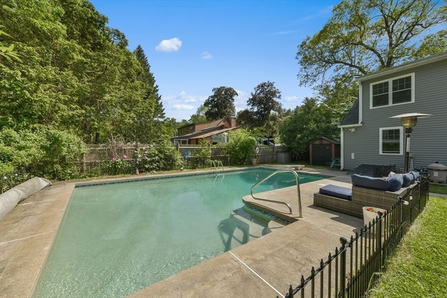 1026 Chandler St, House other with 3 bedrooms, 3 bathrooms and 3 parking in Tewksbury MA | Image 23