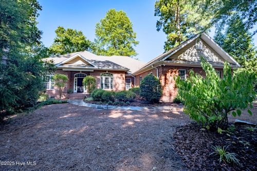 80 Lakewood Dr, Pinehurst, NC, 28374-8291 | Card Image