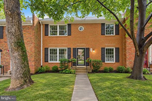 5922 Queenston Street, SPRINGFIELD, VA, 22152 | Card Image