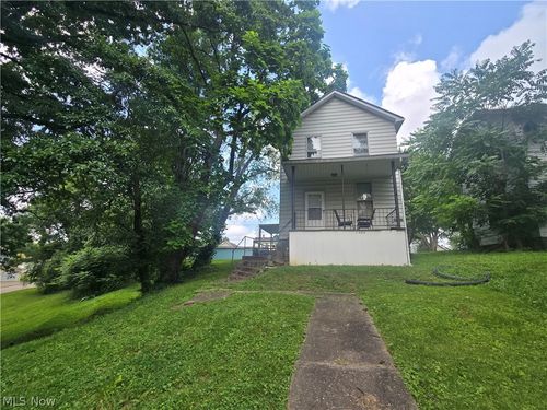 1509 May St, Zanesville, OH, 43701-2564 | Card Image