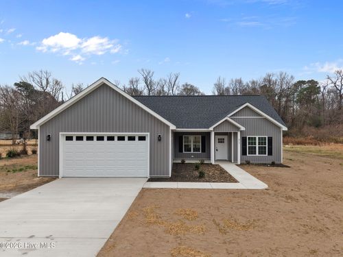 317 W Washington St, Bethel, NC, 27812-7513 | Card Image