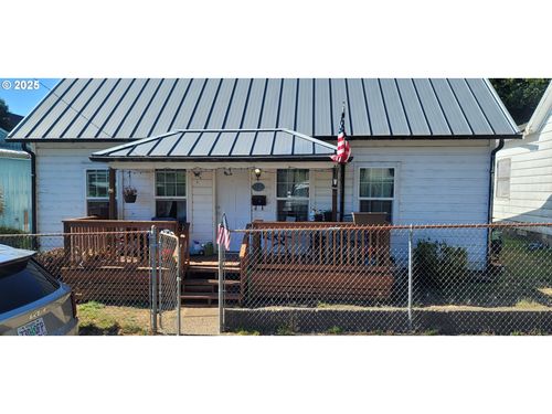 217 Pitt St, Gardiner, OR, 97441-0140 | Card Image