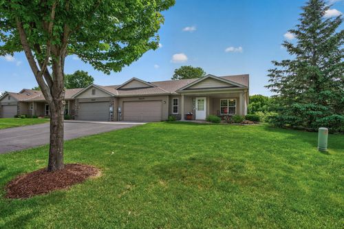 20639 Everton Ct N, Forest Lake, MN, 55025-8159 | Card Image