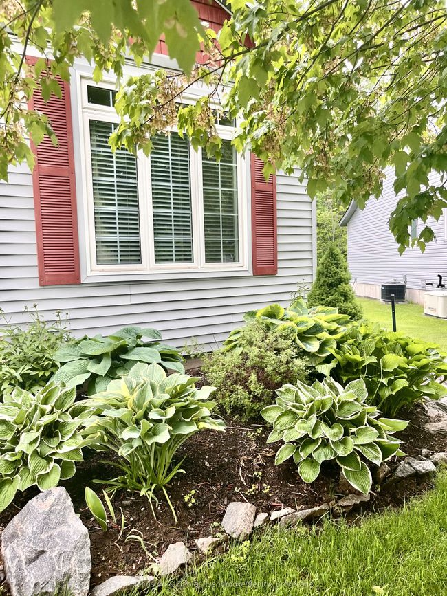 20 Twigs End, House other with 3 bedrooms, 3 bathrooms and 3 parking in Gravenhurst ON | Image 23
