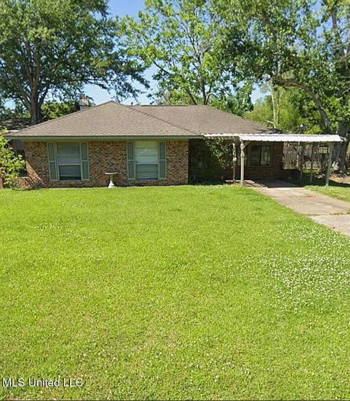 7400 Kentwood Dr, Biloxi, MS, 39532-2729 | Card Image