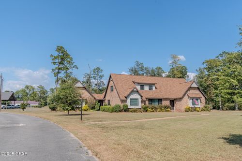 1154 10th Ave, Graceville, FL, 32440-2011 | Card Image