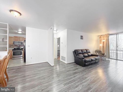 apt-302-130 Slade Ave, PIKESVILLE, MD, 21208-4948 | Card Image