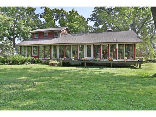 518 Trout Brook Rd, Roberts, WI, 54023-5913 | Card Image