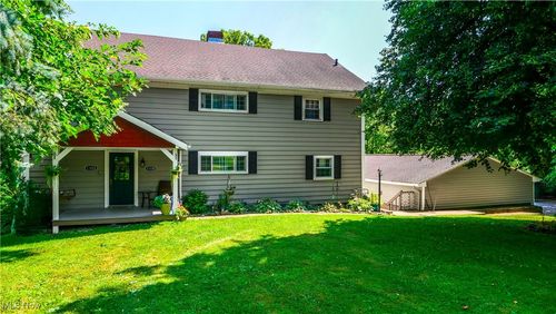 11220 Vista Dr, Hiram, OH, 44234-9747 | Card Image