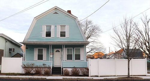 214 Church St, New Bedford, MA, 02745-5026 | Card Image