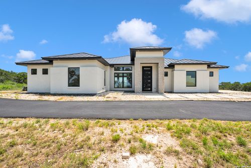 364 Pr 2771, Mico, TX, 78056 | Card Image