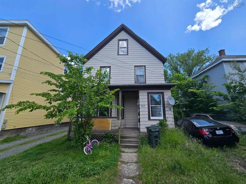 37 Dolbin St, Sydney, NS, B1P1S4 | Card Image
