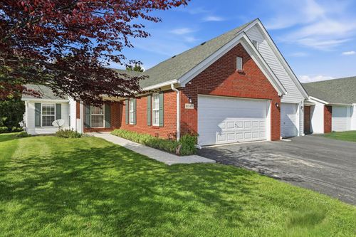 8046 Night Heron Ln, Pickerington, OH, 43147-8254 | Card Image