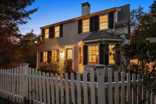 231 Larch Row, Wenham, MA, 01984-1609 | Card Image