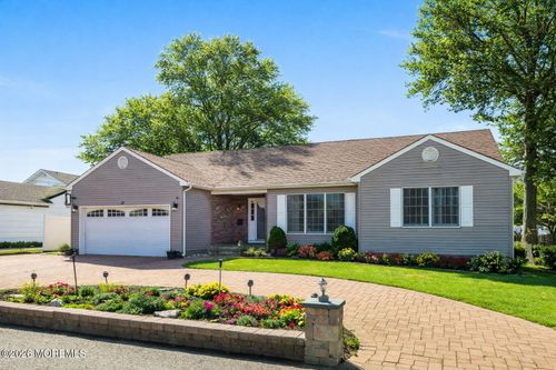 12 South Rd, Monmouth Beach, NJ, 07750-1143 | Card Image