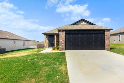 3121 Emerald Park Trail, House other with 3 bedrooms, 2 bathrooms and null parking in Bauxite AR | Image 2