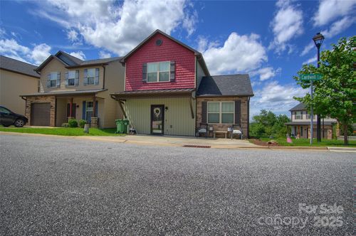771 Cardwell Ln, Fletcher, NC, 28732-0327 | Card Image