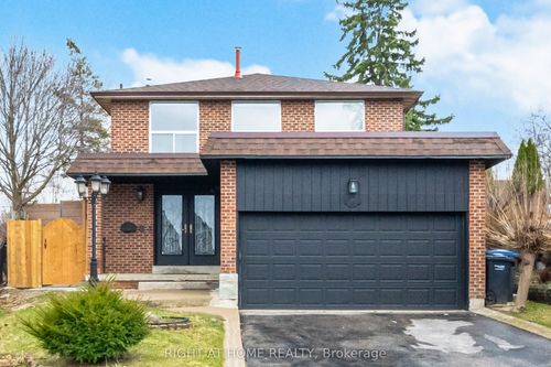20 Pepperwood Pl, Brampton, ON, L6S3R9 | Card Image