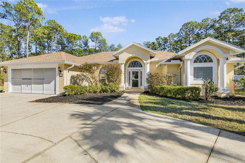 24 Regency Dr, Palm Coast, FL, 32164-6640 | Card Image