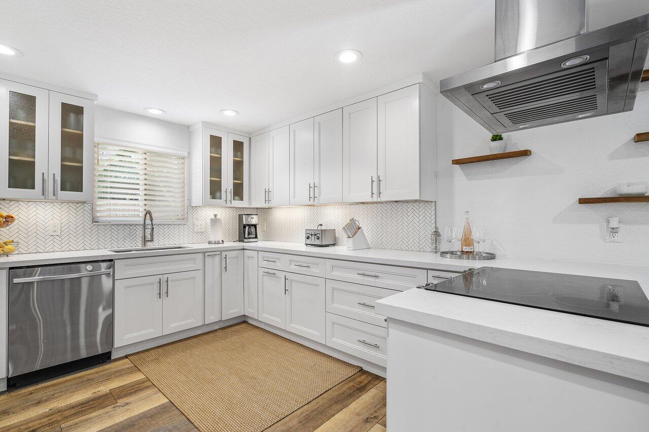 Residential Lease in Delray Beach 5