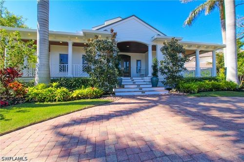 2150 Marina Dr, NAPLES, FL, 34102-7628 | Card Image