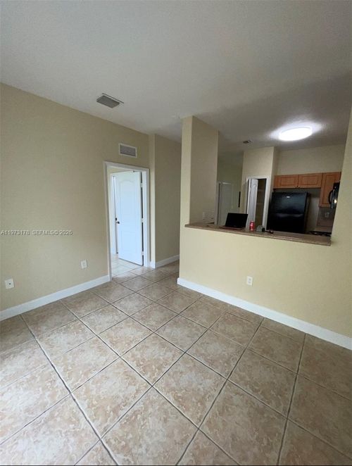 unit-109-1661 Se 29th Ct, Homestead, FL, 33035-2524 | Card Image