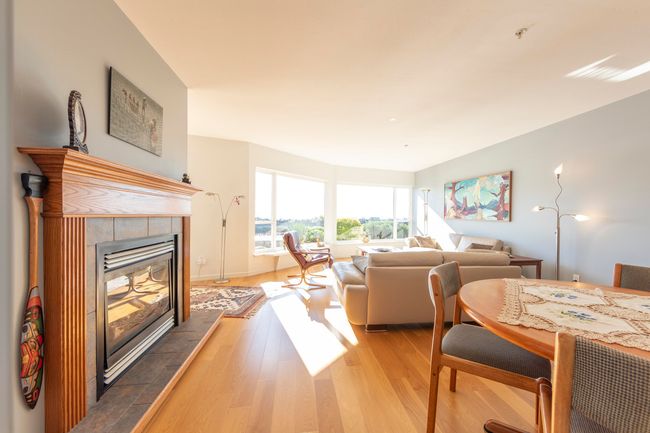 226 - 1585 Field Rd, Townhouse with 2 bedrooms, 2 bathrooms and 1 parking in Sechelt BC | Image 6