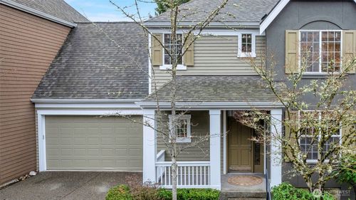 6441 Se Cougar Mountain Way, Bellevue, WA, 98006-5627 | Card Image