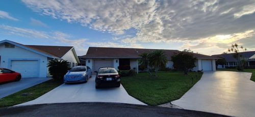 3261 Anthony Cir N, WEST PALM BEACH, FL, 33417-1202 | Card Image