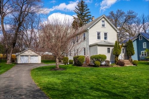 141 Fairfield Ave, West Caldwell, NJ, 07006-6414 | Card Image