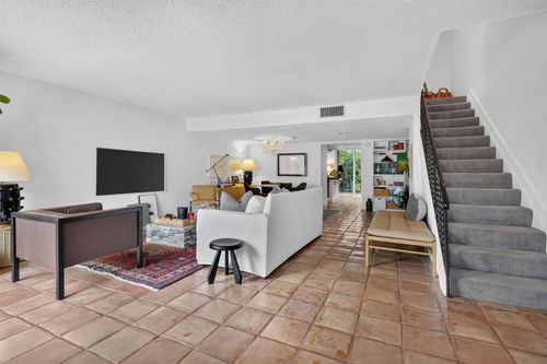 186-946 Ne 24th Ave, Hallandale Beach, FL, 33009-2867 | Card Image