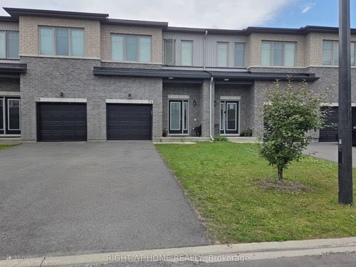 71 Rallidale St, Gloucester, ON, K1X0G7 | Card Image