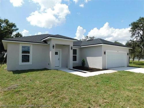 111 Friendly Cir, Sebring, FL, 33876-6371 | Card Image