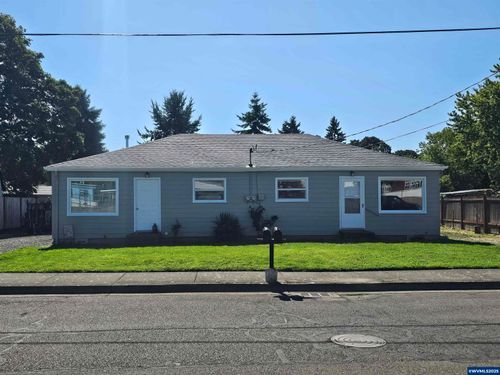 256 University St, Jefferson, OR, 97352-9336 | Card Image