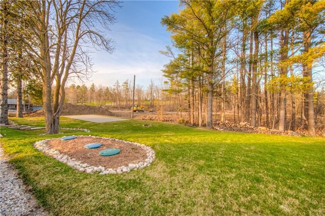 1327 Queen St, House other with 4 bedrooms, 1 bathrooms and 12 parking in New Dundee ON | Image 43