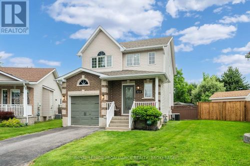 954 Rainbow Cres, Kingston, ON, K7K7J2 | Card Image