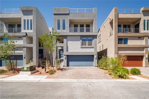 8125 Monsoon Bay St, Las Vegas, NV, 89113-4700 | Card Image