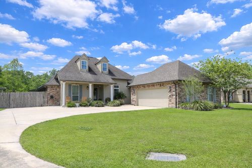 1218 Empire Builder, Thibodaux, LA, 70301-6843 | Card Image