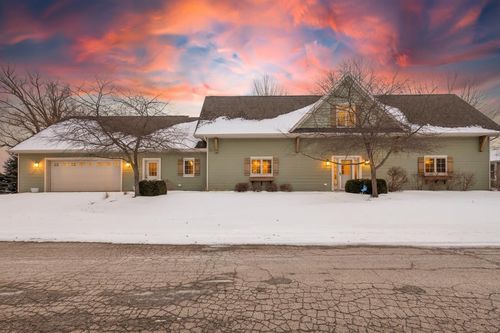 4882 S Bayshore Lane, Pensaukee, WI, 54153 | Card Image