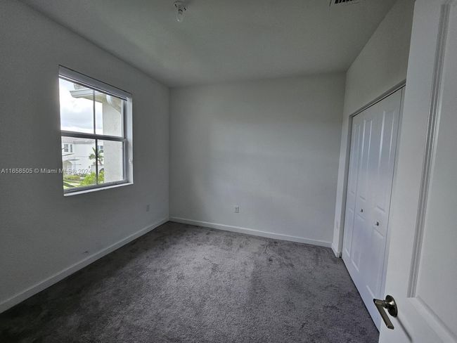 1465 - 1465 Se 26 Th Rd, Townhouse with 3 bedrooms, 3 bathrooms and null parking in Homestead FL | Image 11