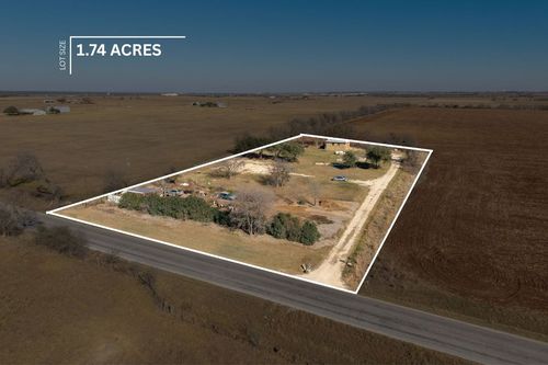 5100 County Road 234, Jarrell, TX, 76537-1401 | Card Image