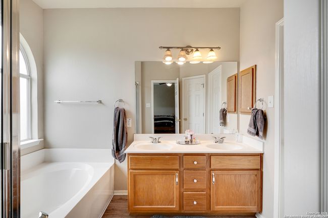 125 Wright Cv, House other with 3 bedrooms, 2 bathrooms and null parking in Cibolo TX | Image 24