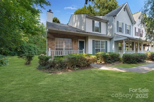 6309 Windsor Gate Ln, Charlotte, NC, 28215-4225 | Card Image