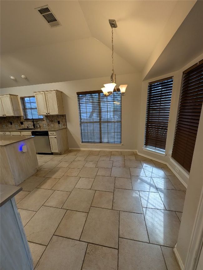 Breakfast area | Image 8