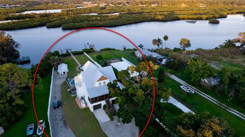 2111 51st Blvd E, BRADENTON, FL, 34208-7141 | Card Image