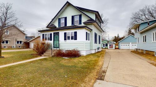 18651 Hobson St, Whitehall, WI, 54773-8614 | Card Image